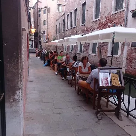 Ca'barbarigo Apartment Venedig